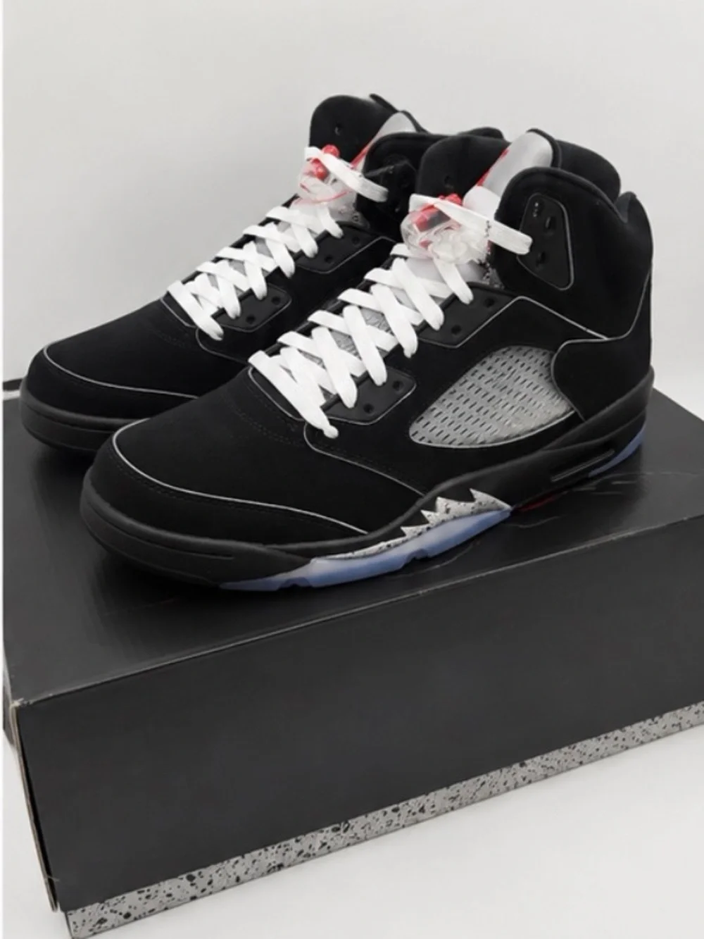 Jordan black metallic